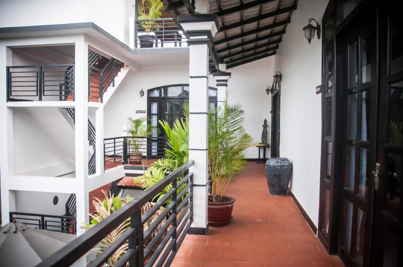 Private Boutique Home With Pool, The Fin Inn Siem Reap Exterior photo