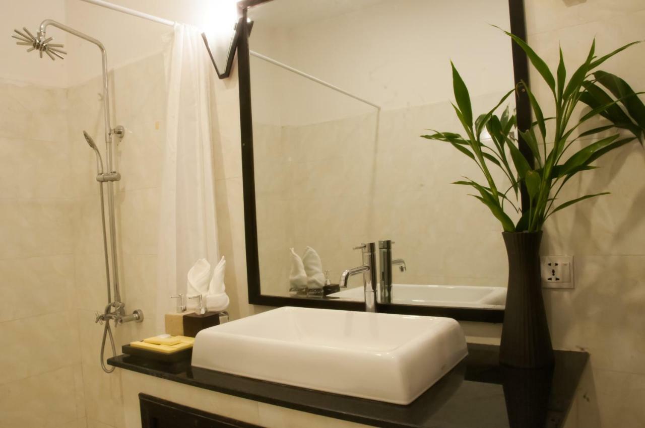 Private Boutique Home With Pool, The Fin Inn Siem Reap Exterior photo