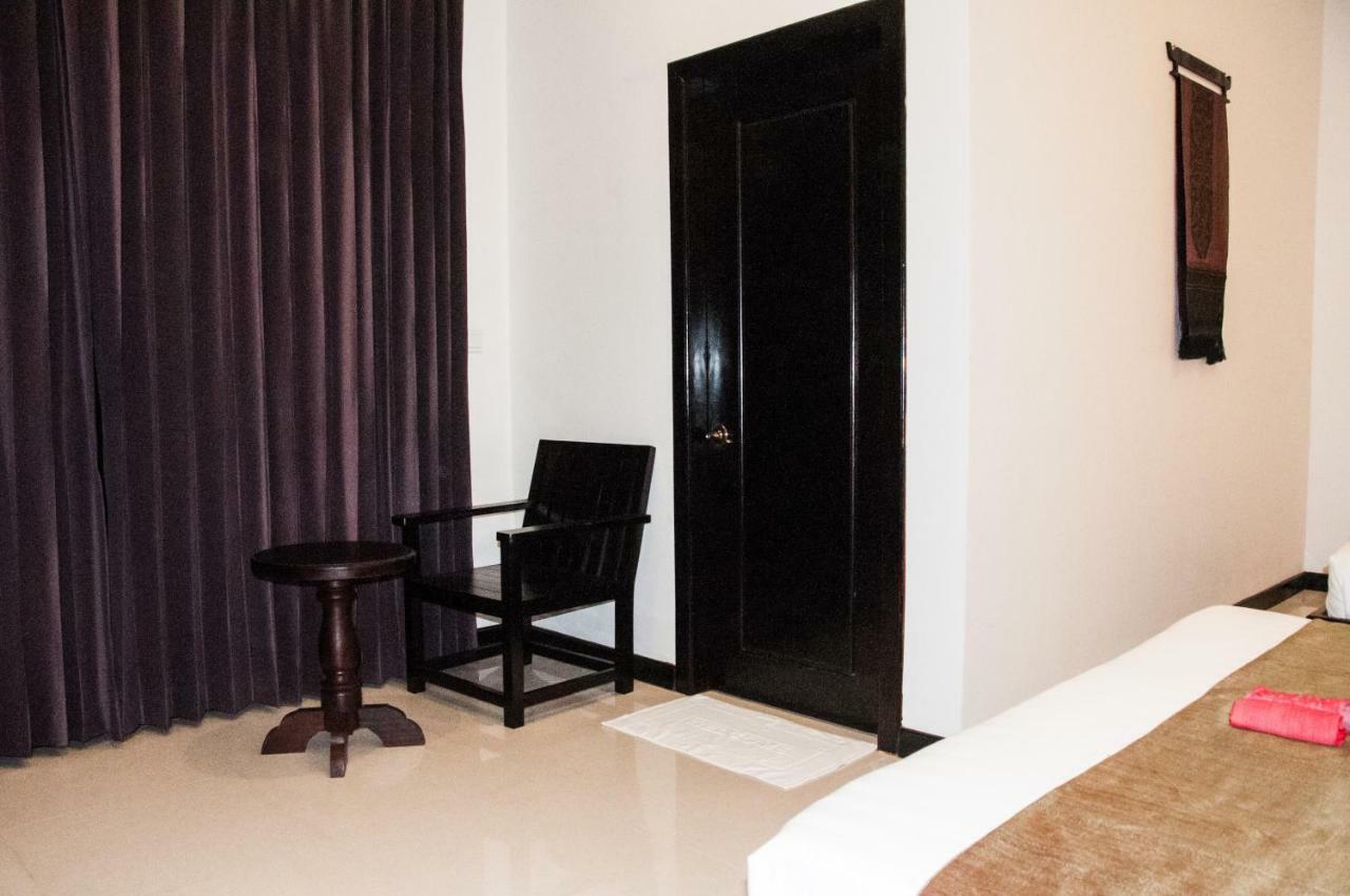 Private Boutique Home With Pool, The Fin Inn Siem Reap Exterior photo